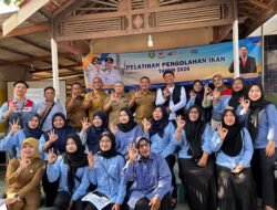 Pertamina Patra Niaga RJBB Bersama DISKOPDAGIN Gelar Pelatihan UMKM Pengolahan Ikan di Indramayu