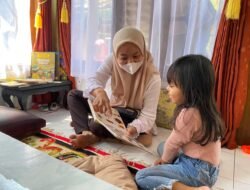 Perpustakaan Marema Tipar Sukabumi Hadirkan “Kantong Literasi” di Posyandu, Tumbuhkan Minat Baca Anak Sejak Dini