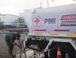 Layani Jamaah Idul Adha, PMI Kota Sukabumi Siagakan Fasilitas Wudhu Portable di Lapang Merdeka