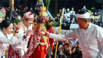 Kirab Budaya Jabar Jadi Panggung Kebanggaan Tradisi Sunda