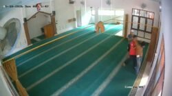 Terekam CCTV dan Kerap Beraksi, Pencuri Inventaris Masjid di Sukabumi Akhirnya Ditangkap
