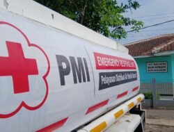 Respon Cepat, PMI Kirim Bantuan Air Bersih ke SLB Budi Nurani Kota Sukabumi