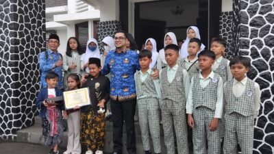 Dari Sukabumi ke Panggung Dunia, Makhraj Yaqdan Nabihan Raih Juara II Festival Internasional di Rumania