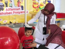 Alfamart dan Nestlé Indonesia Perluas Jangkauan Program Sahabat Posyandu untuk Ribuan Ibu dan Anak