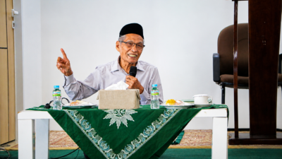 Menjadi Muslim Berkualitas Dimulai dari Amal, Ilmu, dan Hati yang Ikhlas