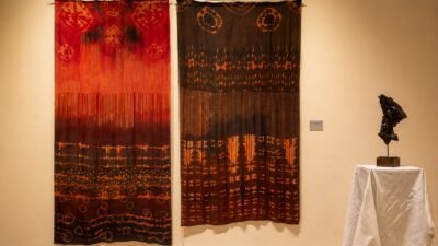 Akademisi UM Bandung Unjuk Karya di Pameran Internasional, Perkuat Reputasi Kampus di Dunia Seni