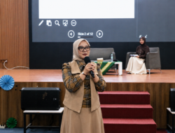 AI Tak Bisa Gantikan Apoteker, Ini Pesan Penting Dila Anggraeni di Seminar Himprofar UM Bandung