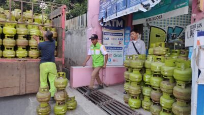 Pertamina Patra Niaga Tambah 138 Metrik Ton LPG Subsidi untuk Menjaga Ketersediaan Pasokan di Subang