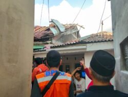 Angin Kencang Terjang Permukiman di Citamiang Sukabumi, Empat Bangunan Rusak dan Belasan Warga Terdampak