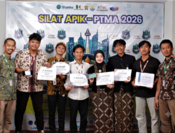 Mahasiswa Ilmu Komunikasi UM Bandung Borong Gelar Juara di Ajang Nasional SILAT APIK PTMA 2026