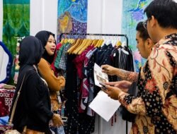 Saat Kreativitas Bertemu Tradisi, Batik Mahasiswa UM Bandung Bersinar di Ajang Nasional