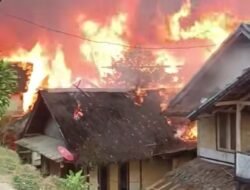 Kebakaran Landa Kasepuhah Adat Ciptamulya Sukabumi