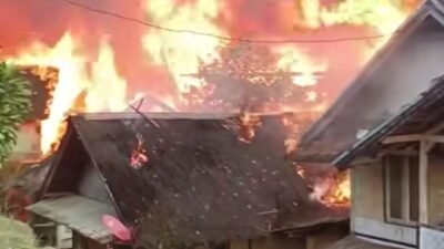 Kebakaran Landa Kasepuhah Adat Ciptamulya Sukabumi