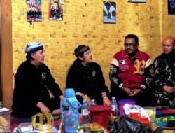 Bupati Sukabumi Tinjau Kebakaran Kampung Adat Kasepuhan Cipta Mulya, Kerugian Ditaksir Rp 2,5 Miliar