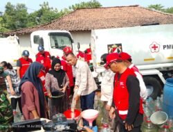 Krisis Air Bersih Meluas di Kabupaten Bekasi, PMI Distribusikan 280 Ribu Liter Air Bersih dan Ratusan Sarana Penampungan Air