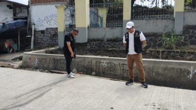 Anggota Komisi II DPRD Kota Sukabumi Inggu Sudeni Temukan Retakan di Perbaikan Jalan Prana, Kontraktor Diminta Bongkar dan Perbaiki