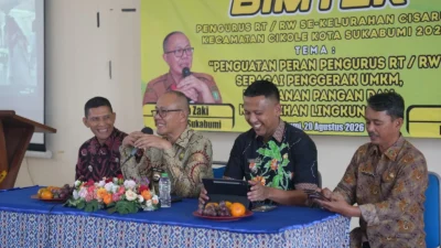 Pengurus RT/RW Cisarua Kota Sukabumi Diminta Jadi Motor UMKM hingga Penjaga Lingkungan