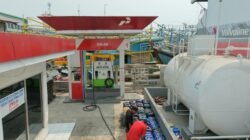 Pertamina Patra Niaga Pastikan Ketersediaan BBM Subsidi untuk Nelayan di Muara Angke Terjaga