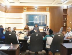 DPRD Kota Sukabumi Audiensi Bareng Forum Komunikasi RT/RW dan FITRA Bahas Rencana Pinjaman Pemkot