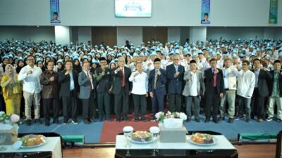 Wamendikdasmen Ajak Maba UM Bandung Bangun Budaya Belajar Sepanjang Hayat