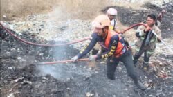 Hari Ketiga, Tim Gabungan Masih Berjibaku Padamkan Kebakaran TPA Cikundul