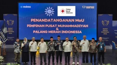 Muhammadiyah dan PMI Teken Kerja Sama Perkuat Penanggulangan Bencana
