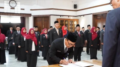 Wali Kota Sukabumi Tekankan Sumpah Jabatan, 21 Kepala Sekolah Diminta Tegakkan Kebenaran dan Keadilan