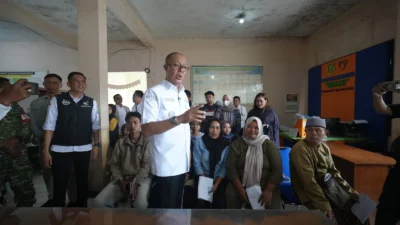 Tinjau Penyaluran Bansos Beras di Sukabumi, Wali Kota Soroti Akurasi Data Penerima