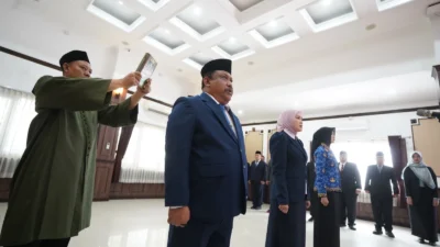 Wali Kota Sukabumi Lantik Lulis Delawati Jadi Kadinsos, Asep Koswara Jadi Sekwan DPRD