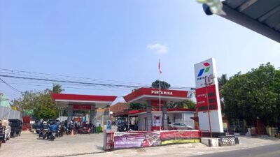 Operator SPBU Pertamina Patra Niaga Sigap Hadapi Insiden Api di SPBU 34.431.09 Jampangkulon, Sukabumi