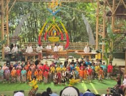Pertamina Patra Niaga Bersama Masyarakat Cimenyan Gerakkan Pelestarian Lingkungan dan Kesenian Angklung