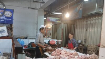 Harga Daging Ayam di Pasar Sukabumi Naik Jadi Rp 40.000 per Kilogram