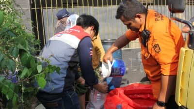 Salurkan 150 ribu Liter Air Bersih, Pertamina Patra Niaga dan BPBD Kolaborasi Bantu Warga Terdampak Kekeringan