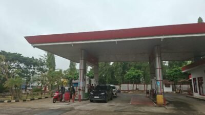 Operator SPBU Cirangkong Sigap Padamkan Api Kendaraan di Surade Sukabumi, Pertamina Niaga RJBB Pastikan Layanan BBM Normal