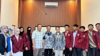 Mahasiswa PAI UM Bandung Asah Kompetensi Profesional di Berbagai Sekolah