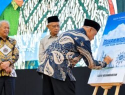 Dadang Kahmad Ungkap Tiga Sikap Agama Menghadapi Perkembangan Teknologi